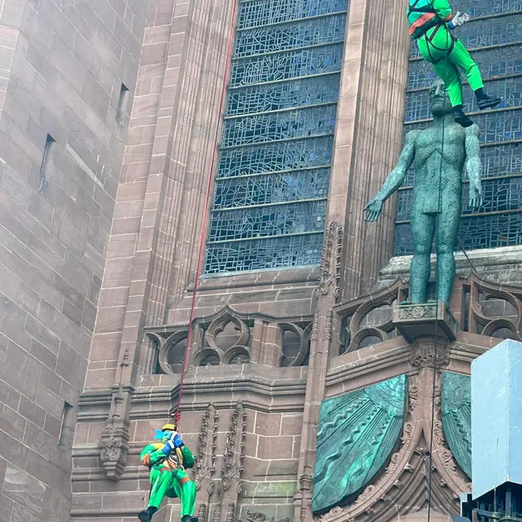 Events-LiverpoolCathedralAbseil-Gallery1