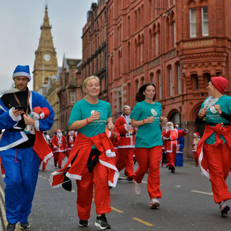 Events-SantaDash-Gallery4