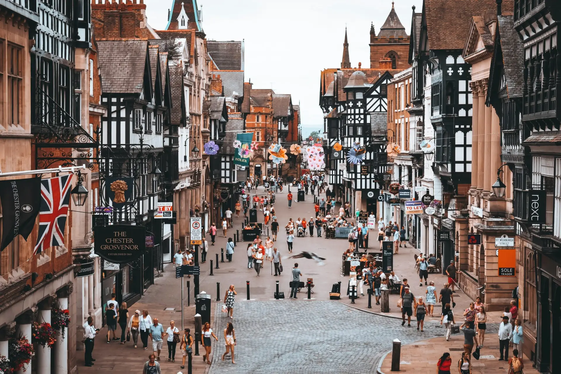 Chester Race Series Photo by Rachel Hannah Photo on Unsplash